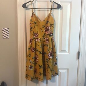 Soprano Yellow Floral Dress